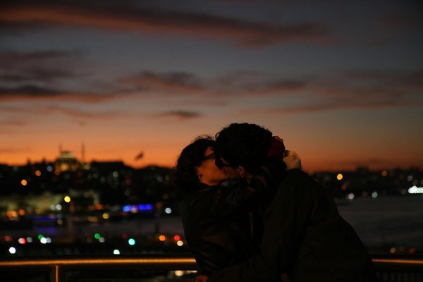 Quels sont les meilleurs itinéraires pour une randonnée dans les montagnes du Caucase en Géorgie?